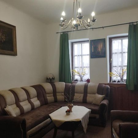 Erzsebet Vendeghaz Es Apartman Hajdúszoboszló Buitenkant foto