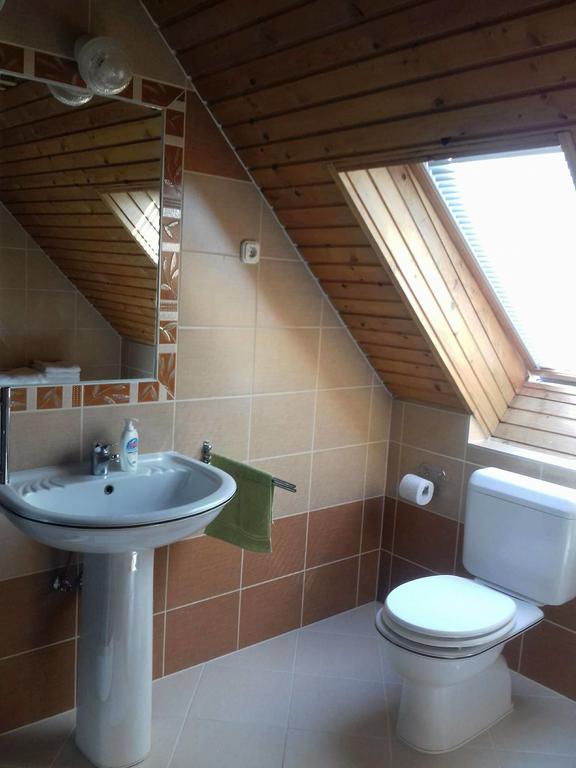 Erzsebet Vendeghaz Es Apartman Hajdúszoboszló Buitenkant foto