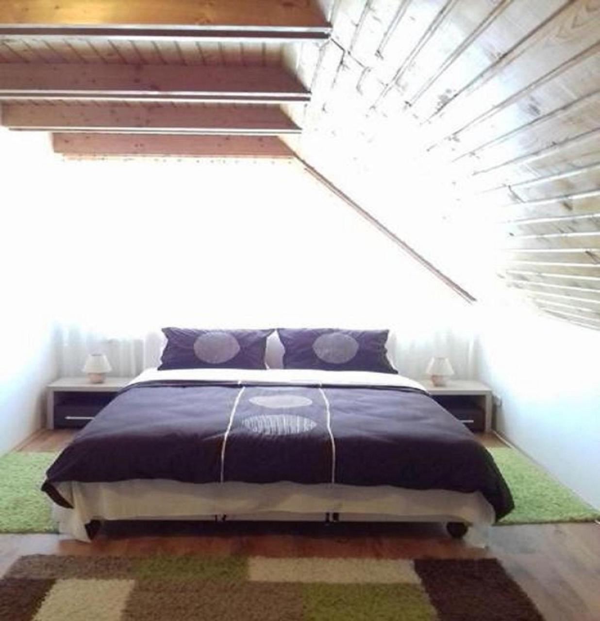 Erzsebet Vendeghaz Es Apartman Hajdúszoboszló Buitenkant foto