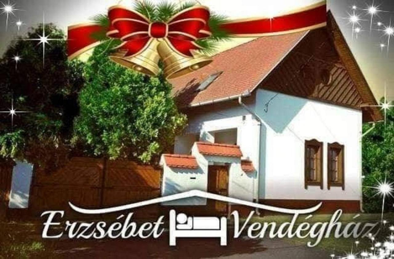 Erzsebet Vendeghaz Es Apartman Hajdúszoboszló Buitenkant foto